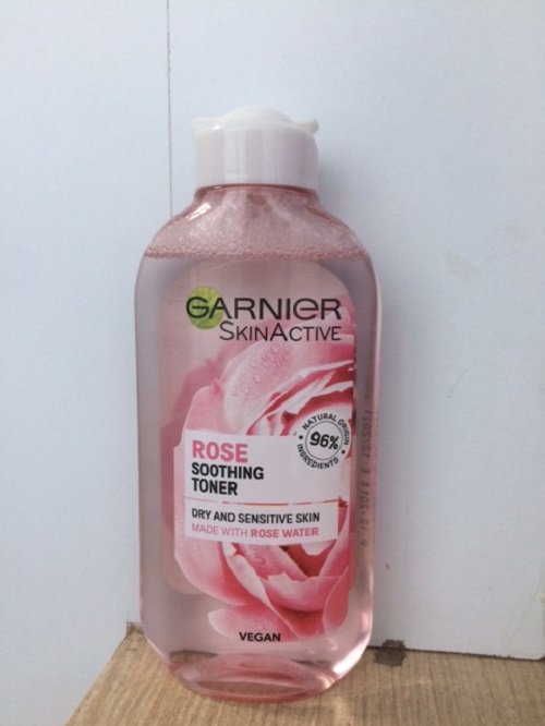 Garnier 96% Rose Soothing Toner 200ml